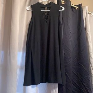 Black sleeveless dress